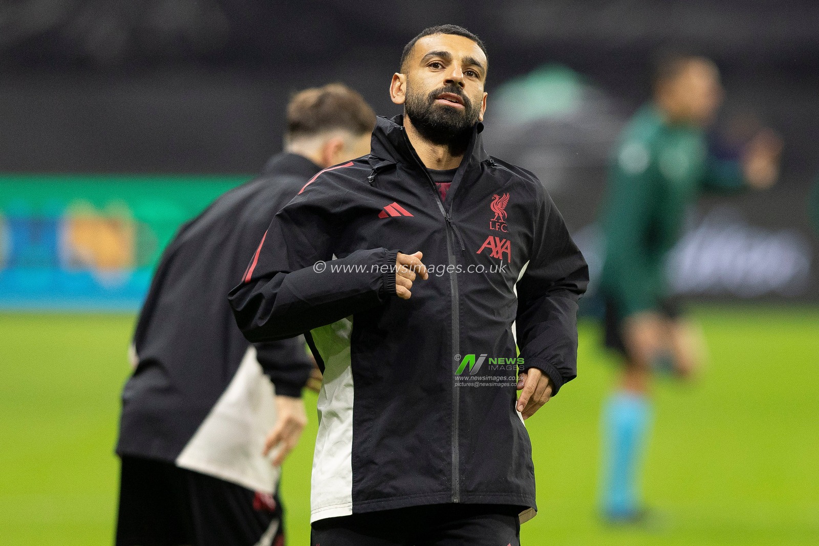 Mohamed Salah of Liverpool warming up with the substitutes before the UEFA Champions League Matchday 3 of 8 Eintracht Frankfurt vs Liverpool at Deutsche Bank Park, Frankfurt, Germany, 22nd October 2025

(Photo by Ian Stephen/News Images)