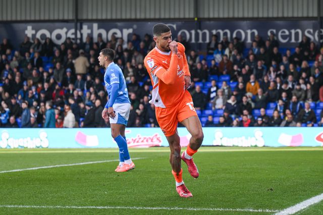Ashley Fletcher of Blackpool celebrates his goal to make it  0-1 during the Sky Bet League 1 match Stockport County vs Blackpool at Edgeley Park Stadium, Stockport, United Kingdom, 1st March 2025

(Photo by Craig Thomas/News Images)
