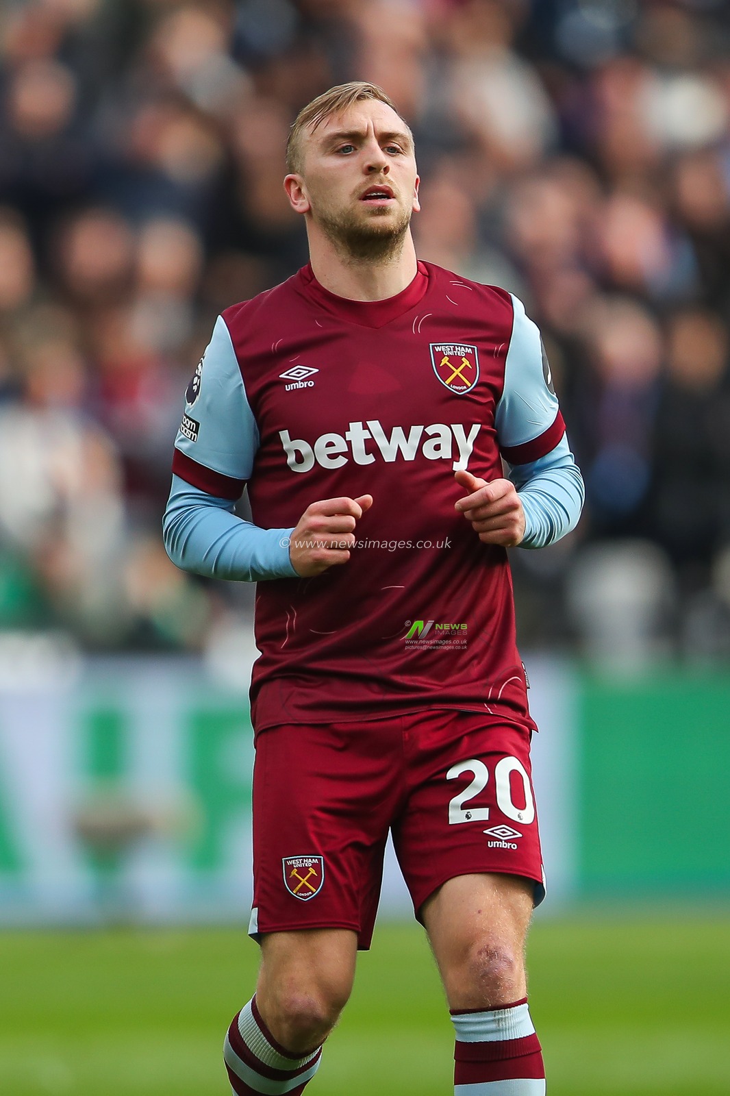 Jarrod Bowen of West Ham United during the Premier League match West Ham United vs Aston Villa at London Stadium, London, United Kingdom, 17th March 2024

(Photo by Gareth Evans/News Images)