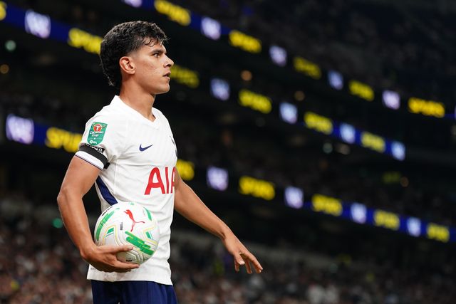 Mateus Fernandes of Tottenham Hotspur during the Carabao Cup round 2 match Tottenham Hotspur vs Charlton Athletic at Tottenham Hotspur Stadium, London, United Kingdom on 26 August 2026

(Photo by Harvey Murphy/News Images)