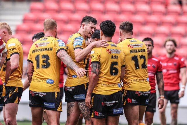 Daejarn Asi of Castleford Tigers celebrates his try during the Betfred Super League Round 18 match Salford Red Devils vs Castleford Tigers at Salford Community Stadium, Eccles, United Kingdom, 13th July 2025

(Photo by Alfie Cosgrove/News Images)