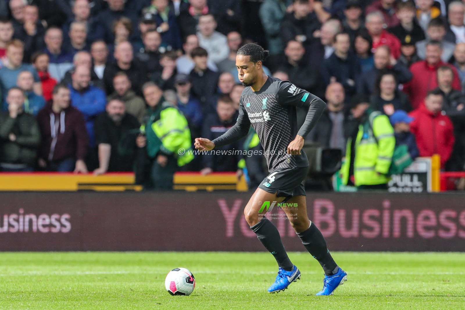 28th September 2019, Bramall Lane, Sheffield, England; Premier League, Sheffield United v Liverpool : Virgil van Dijk (4) of Liverpool in action during the game 

Credit: Mark Cosgrove/News Images