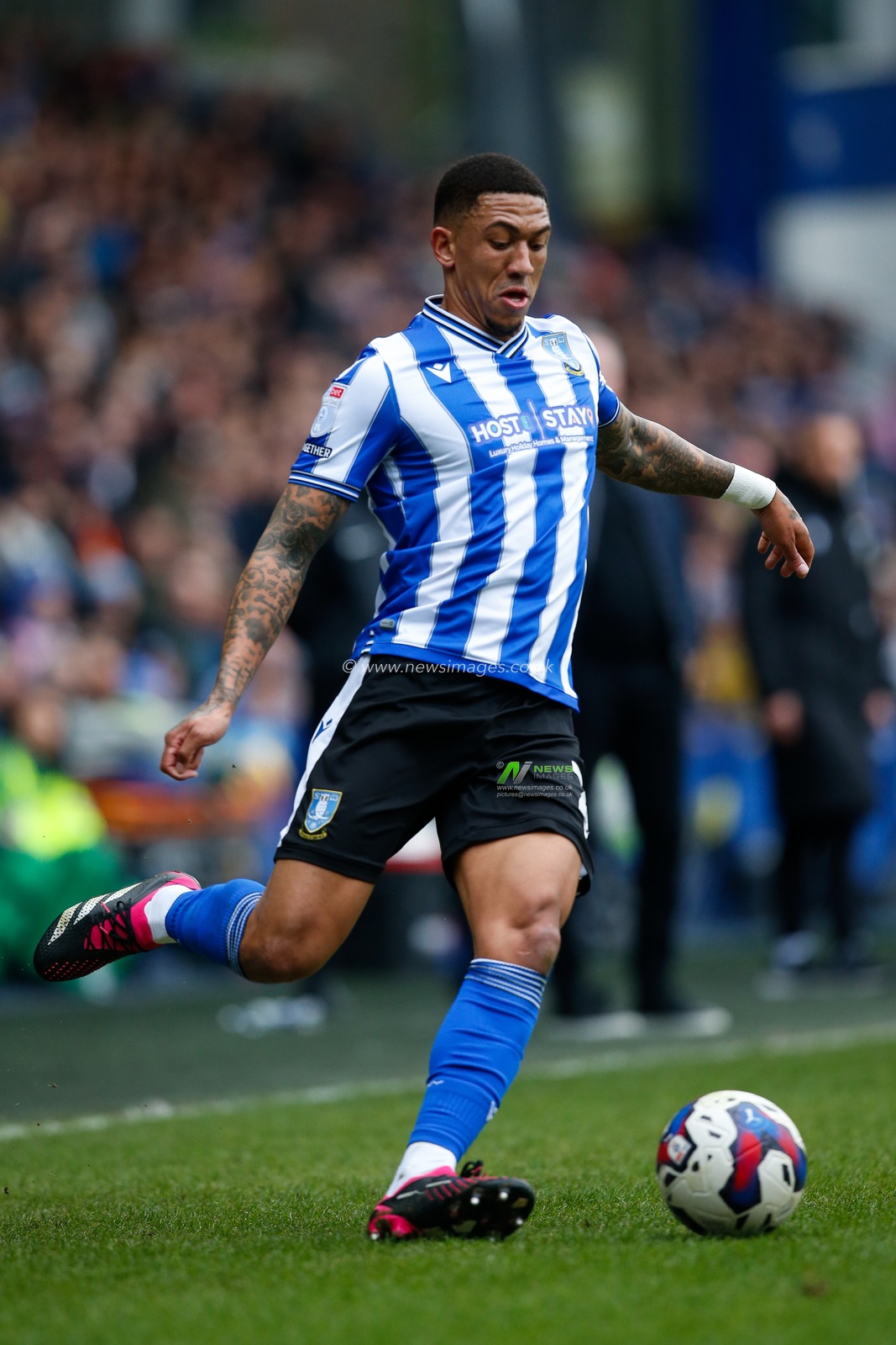 Liam Palmer #2 of Sheffield Wednesday during the Sky Bet League 1 match Sheffield Wednesday vs Peterborough at Hillsborough, Sheffield, United Kingdom, 4th March 2023

(Photo by Ben Early/News Images)