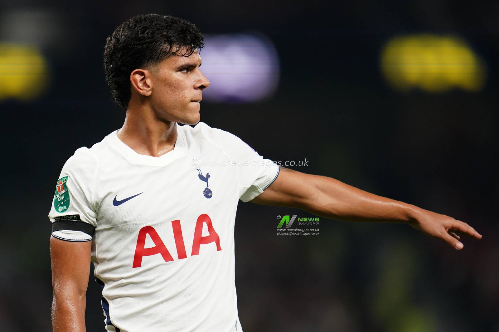 Mateus Fernandes of Tottenham Hotspur during the Carabao Cup round 2 match Tottenham Hotspur vs Charlton Athletic at Tottenham Hotspur Stadium, London, United Kingdom on 26 August 2026

(Photo by Harvey Murphy/News Images)