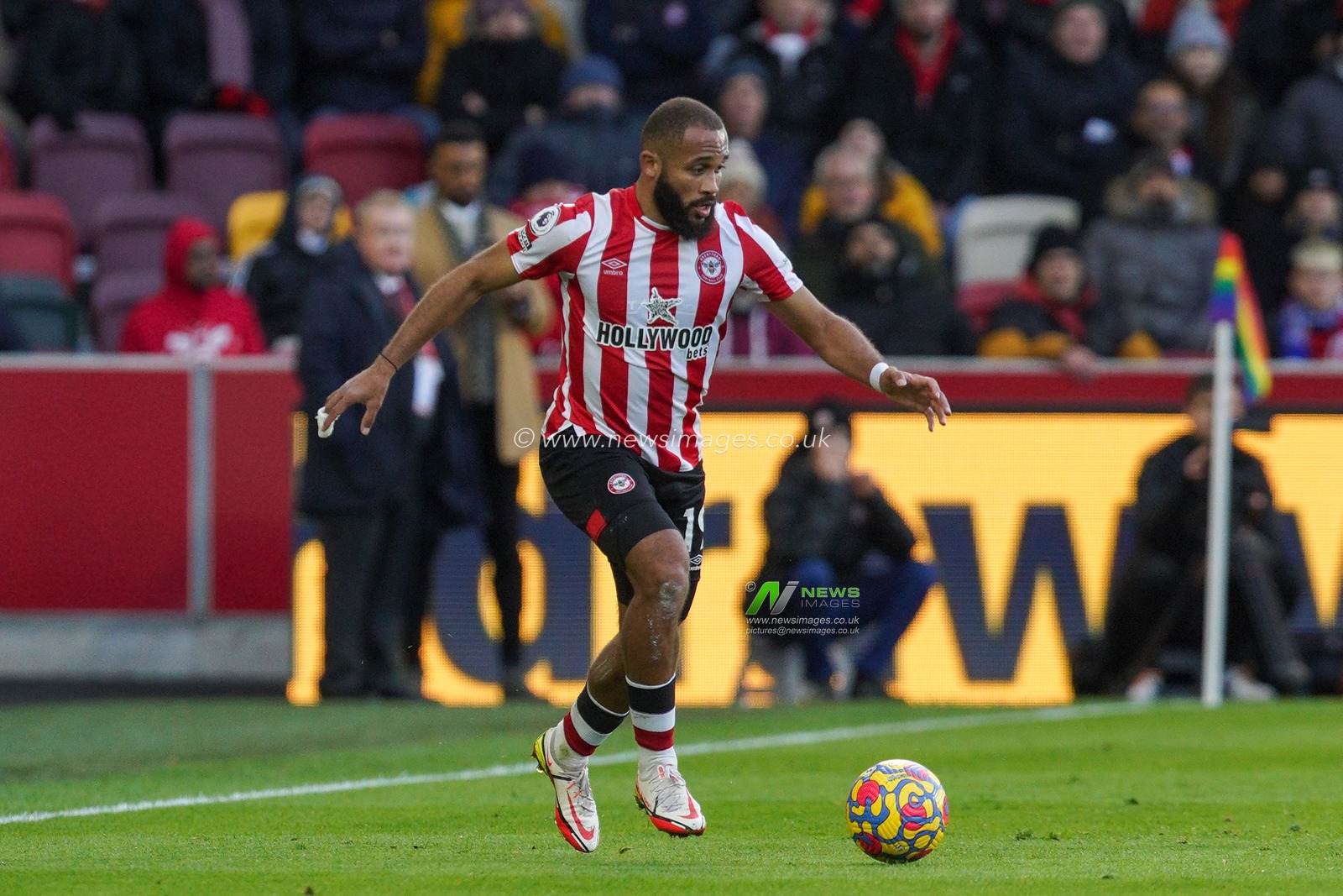 Bryan Mbeumo #19 of Brentford