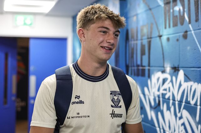 Ewan Irwin of Warrington Wolves arrives during the Betfred Super League round 23 match Warrington Wolves vs York Knights at The Halliwell Jones Stadium, Warrington, United Kingdom on 13 August 2026

(Photo by Mark Cosgrove/News Images)
