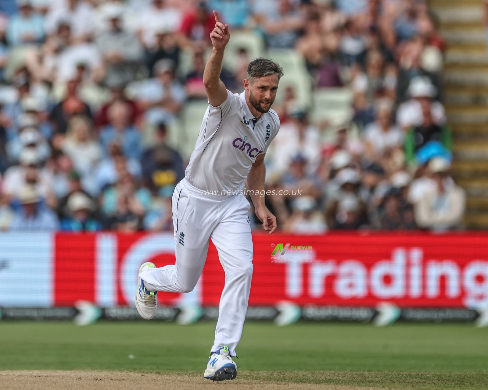 Chris Woakes of England celebrates the wicket of Kraigg Brathwaite of West Indies during Day Two of the Rothesay Test match England vs West Indies at Edgbaston, Birmingham, United Kingdom, 27th July 2024

(Photo by Mark Cosgrove/News Images)