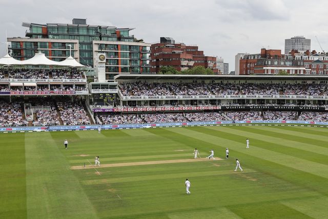 LV= Insurance Ashes Second Test Series Day 1 England v Australia