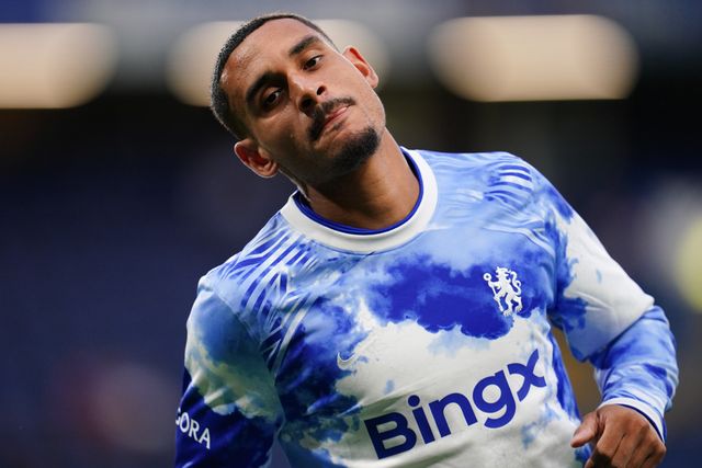Maxence Lacroix of Chelsea warming up ahead of kick off during the Carabao Cup round 2 match Chelsea vs Luton Town at Stamford Bridge, London, United Kingdom on 27 August 2026

(Photo by Harvey Murphy/News Images)