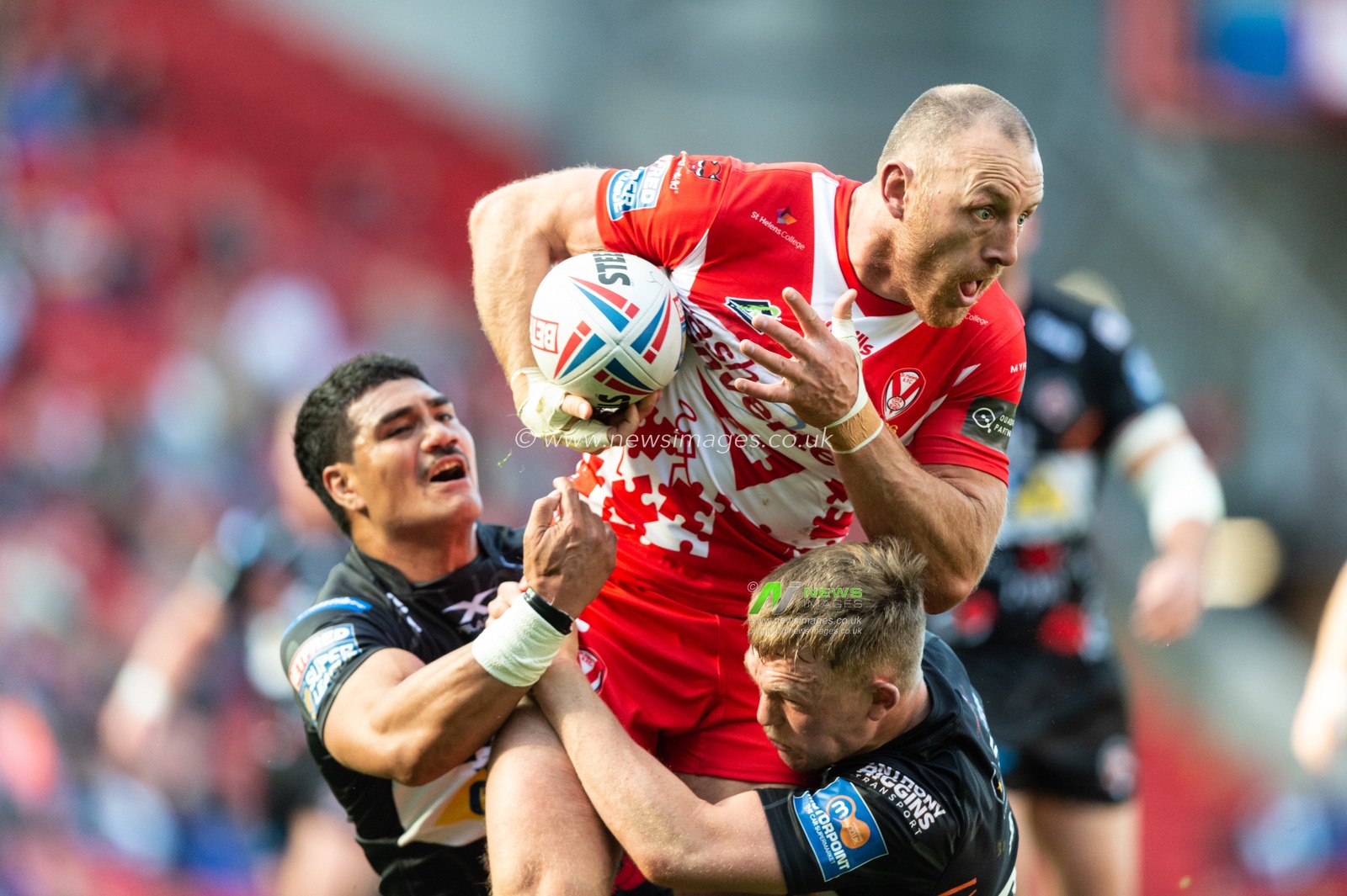 26th May 2019 , Anfield Stadium, Liverpool, England; Dacia Magic Weekend, Betfred Super League Round 16, St helens vs Castleford Tigers ; James Roby of St Helens 

Credit: Richard Long/News Images