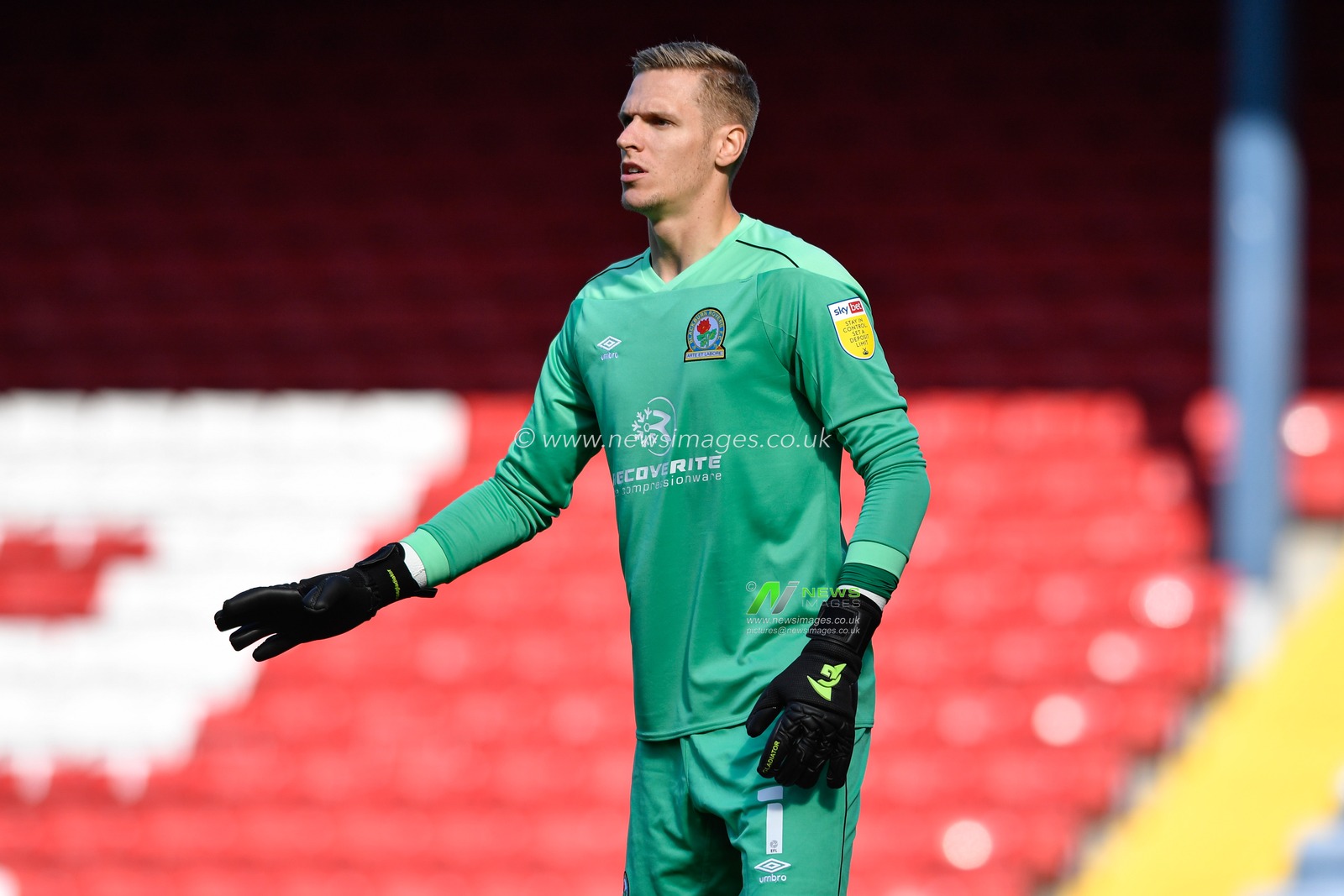 Thomas Kaminski (1) of Blackburn Rovers in action during the game