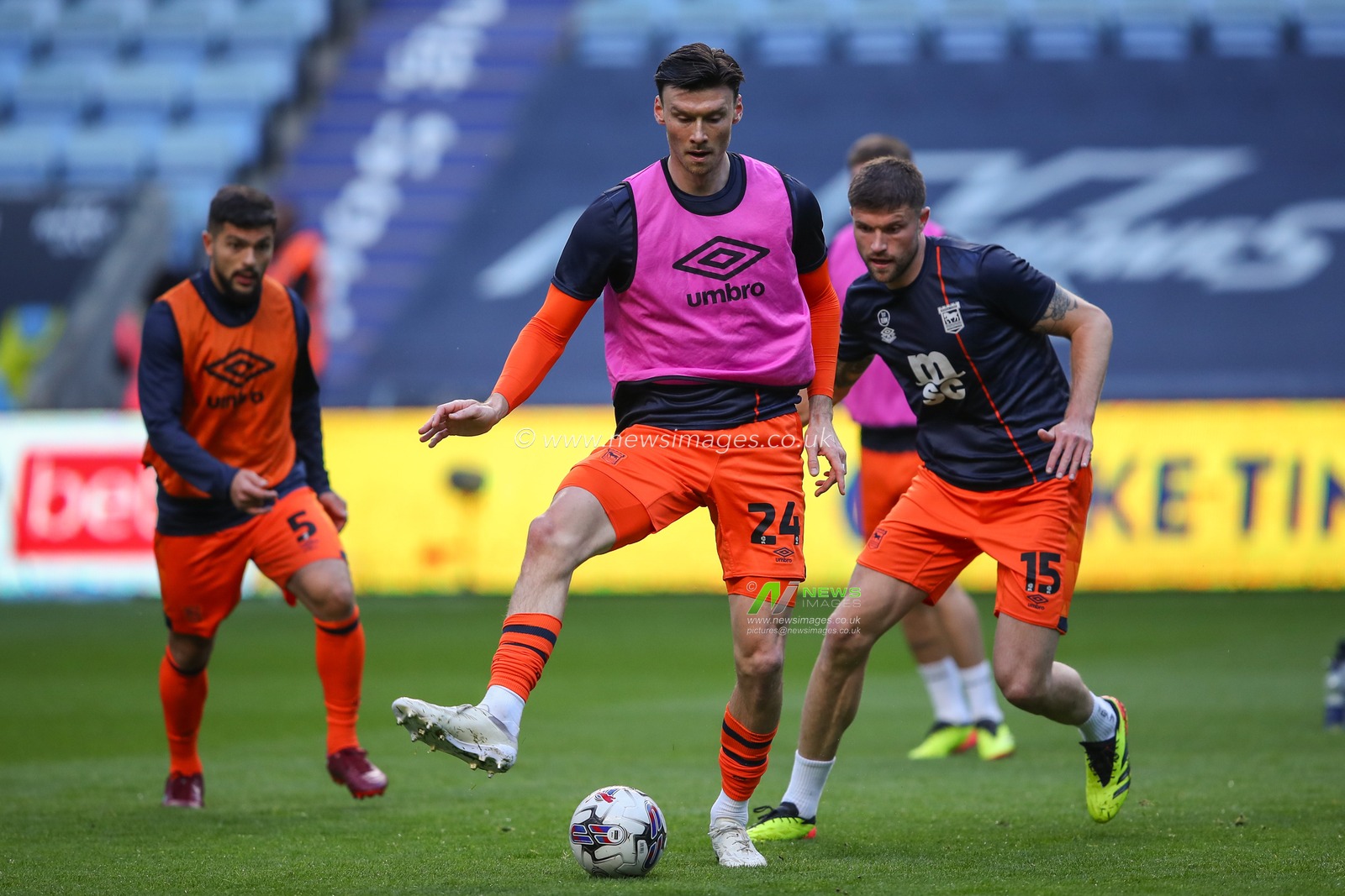Kieffer Moore of Ipswich Town in the pregame warmup session during the Sky Bet Championship match Coventry City vs Ipswich Town at Coventry Building Society Arena, Coventry, United Kingdom, 30th April 2024

(Photo by Gareth Evans/News Images)