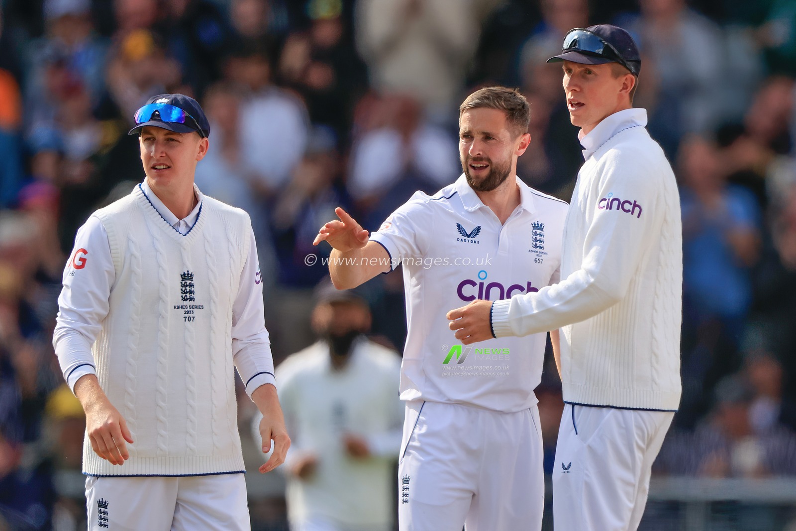 Chris Woakes of England celebrates the wicket of David Warner of Australia during the LV= Insurance Ashes Fourth Test Series Day Three Test Series match England vs Australia at Old Trafford, Manchester, United Kingdom, 21st July 2023

(Photo by Conor Molloy/News Images)