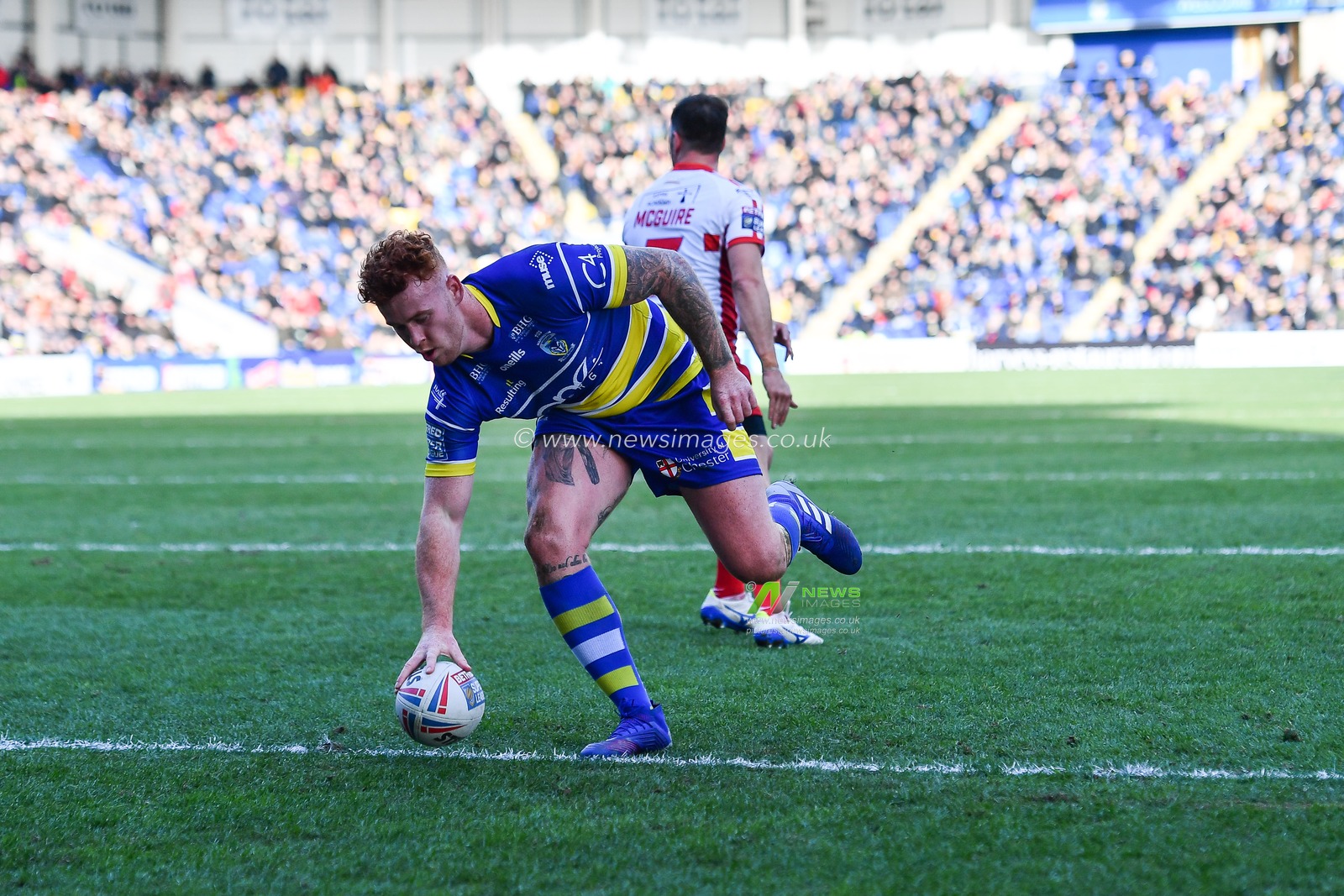 9th February 2019 , Halliwell Jones Stadium, Warrington, England;  Betfred Super League, Round 2, Warrington Wolves vs Hull KR  ; Harvey Livett (20) scores try

Credit: Craig Thomas/News Images