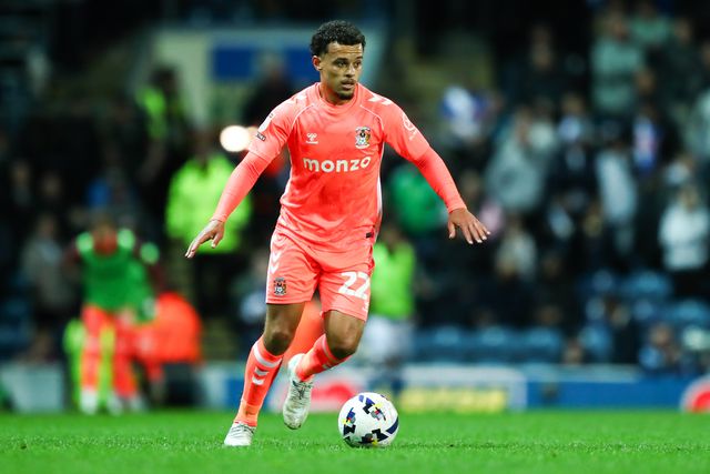 Joel Latibeaudiere of Coventry City with ball at his feet during the Sky Bet Championship match Blackburn Rovers vs Coventry City at Ewood Park, Blackburn, United Kingdom on 17 April 2026

(Photo by Jorge Horsted/News Images)