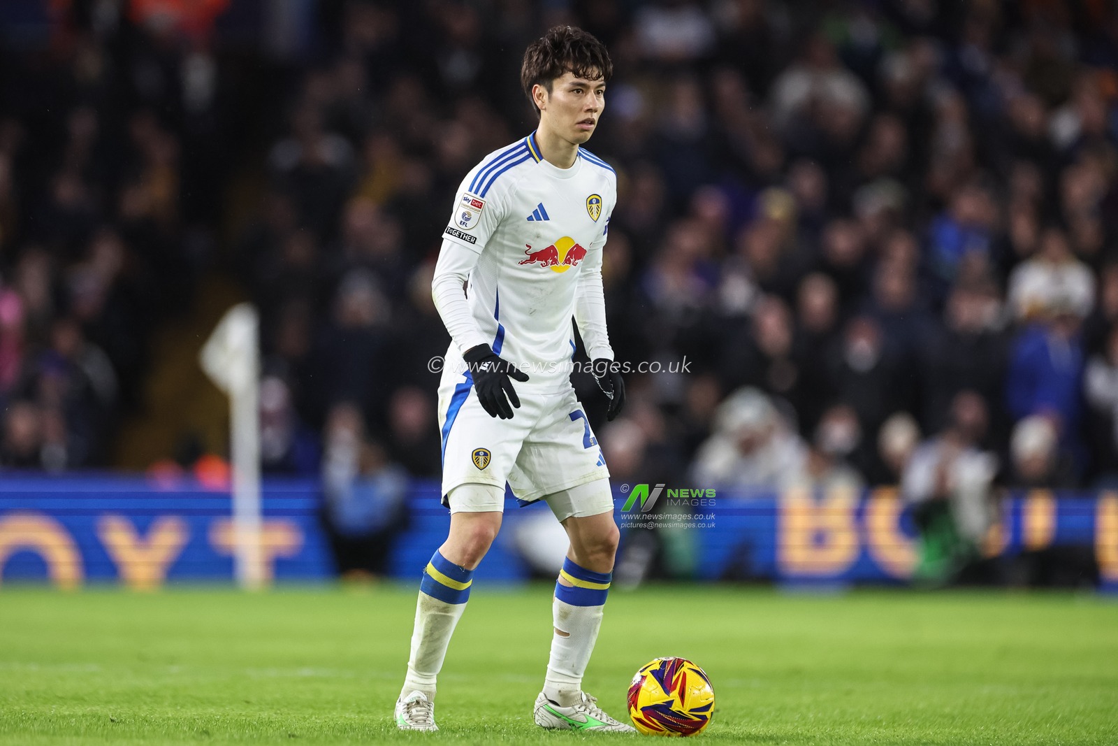 Ao Tanaka of Leeds United with the ball during the Sky Bet Championship match Leeds United vs Blackburn Rovers at Elland Road, Leeds, United Kingdom, 1st January 2025

(Photo by Mark Cosgrove/News Images)