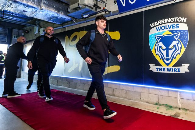 Jordy Crowther of Warrington Wolves arrives during the Betfred Super League Round 3 match Warrington Wolves vs Wakefield Trinity at The Halliwell Jones Stadium, Warrington, United Kingdom on 28 February 2026

(Photo by Alfie Cosgrove/News Images)