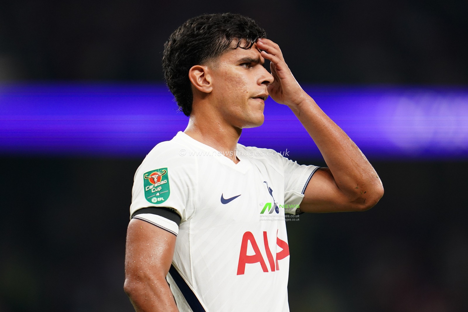 Mateus Fernandes of Tottenham Hotspur during the Carabao Cup round 2 match Tottenham Hotspur vs Charlton Athletic at Tottenham Hotspur Stadium, London, United Kingdom on 26 August 2026

(Photo by Harvey Murphy/News Images)