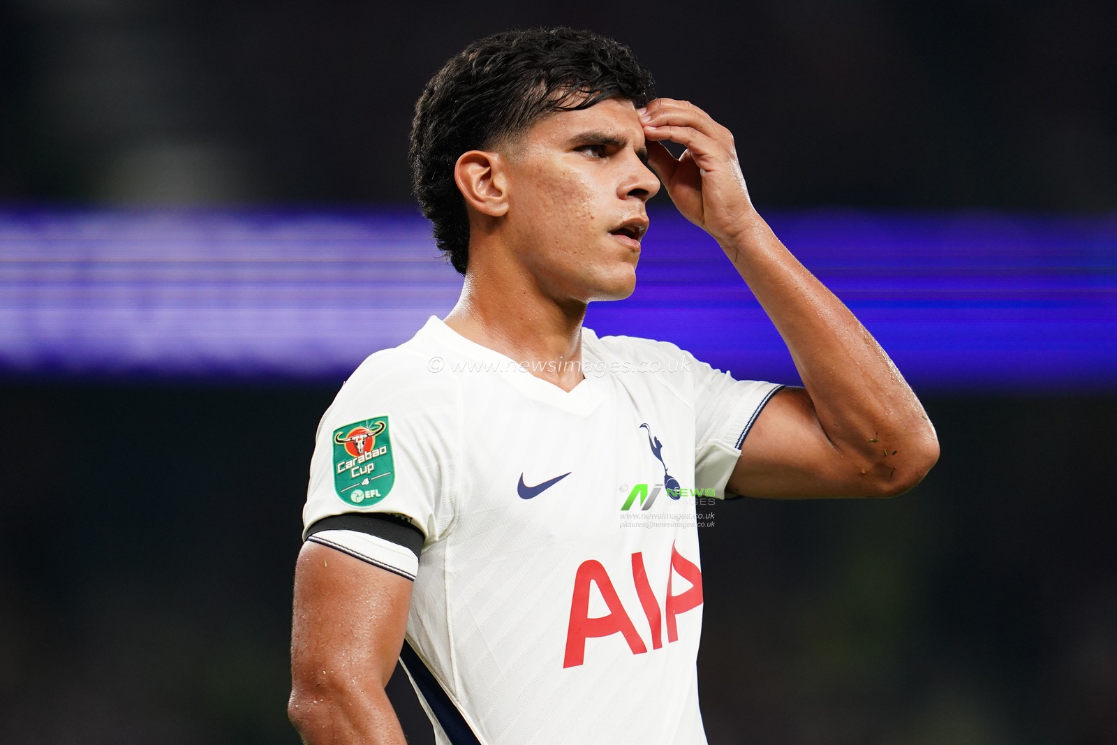 Mateus Fernandes of Tottenham Hotspur during the Carabao Cup round 2 match Tottenham Hotspur vs Charlton Athletic at Tottenham Hotspur Stadium, London, United Kingdom on 26 August 2026

(Photo by Harvey Murphy/News Images)