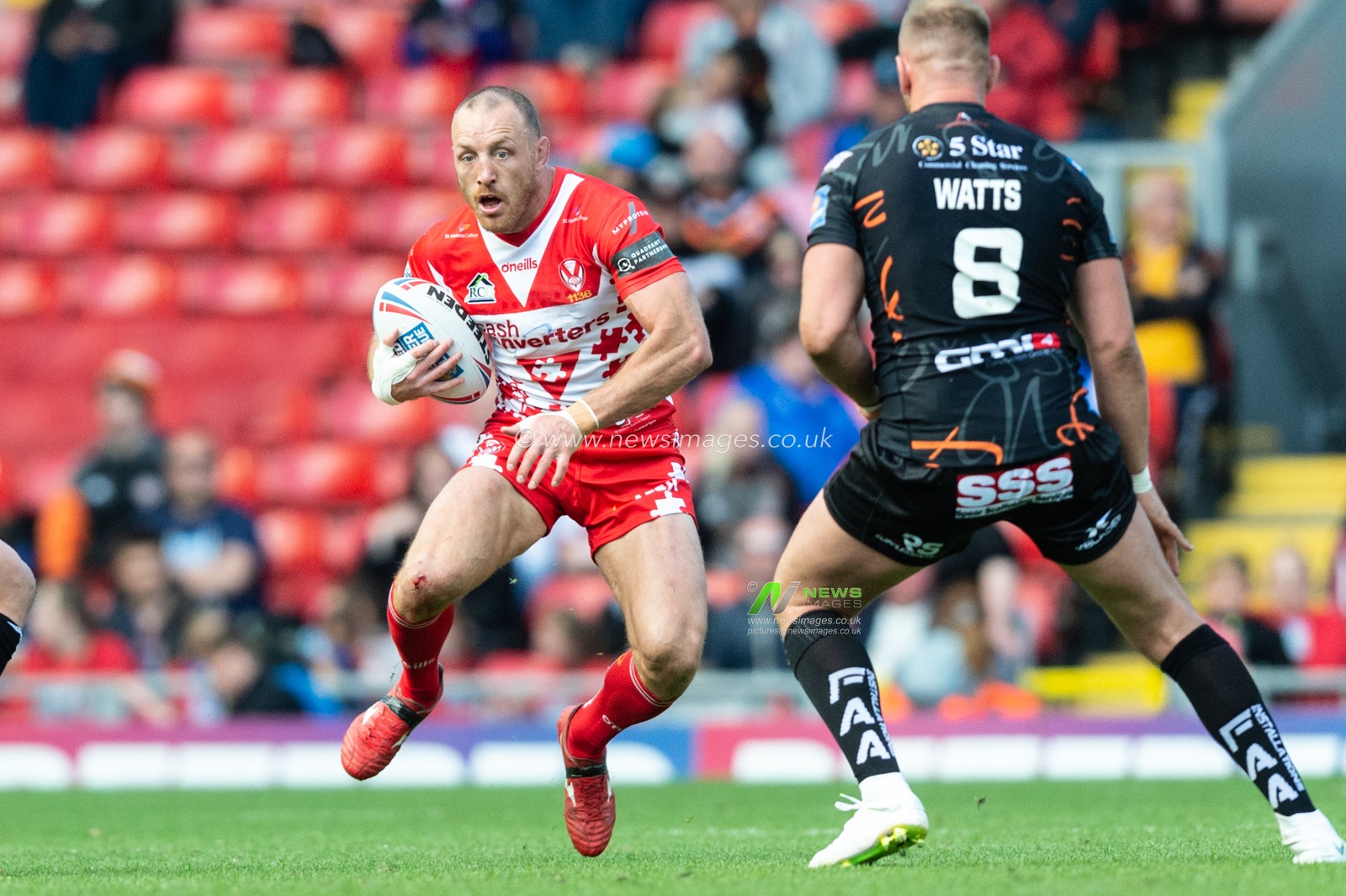 26th May 2019 , Anfield Stadium, Liverpool, England; Dacia Magic Weekend, Betfred Super League Round 16, St helens vs Castleford Tigers ; James Roby of St Helens 

Credit: Richard Long/News Images