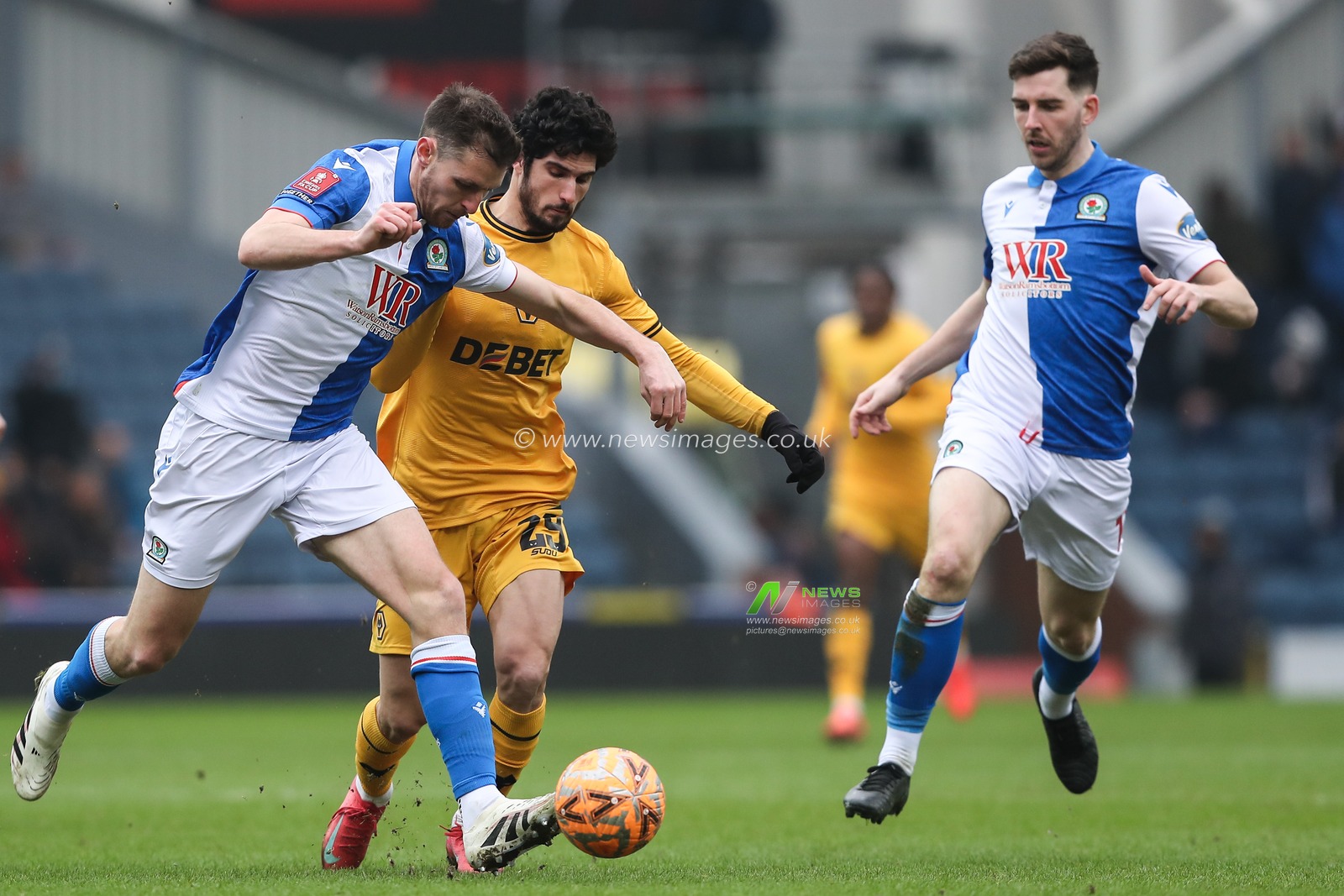 Dominic Hyam of Blackburn Rovers tackles GonÃ§alo Guedes of Wolverhampton Wanderers during the Emirates FA Cup Fourth Round Blackburn Rovers vs Wolverhampton Wanderers at Ewood Park, Blackburn, United Kingdom, 9th February 2025

(Photo by Gareth Evans/News Images)