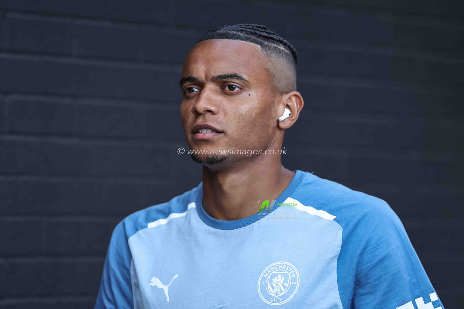 Manuel Akanji of Manchester City arrives during the Premier League match Burnley vs Manchester City at Turf Moor, Burnley, United Kingdom, 11th August 2023

(Photo by Mark Cosgrove/News Images)