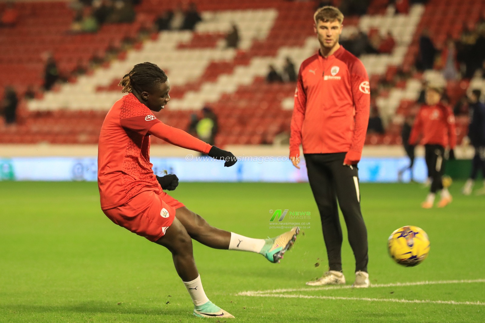 FÃ¡bio JalÃ³ #12 of Barnsley in the pregame warmup session during the Sky Bet League 1 match Barnsley vs Wycombe Wanderers at Oakwell, Barnsley, United Kingdom, 28th November 2023

(Photo by Alfie Cosgrove/News Images)