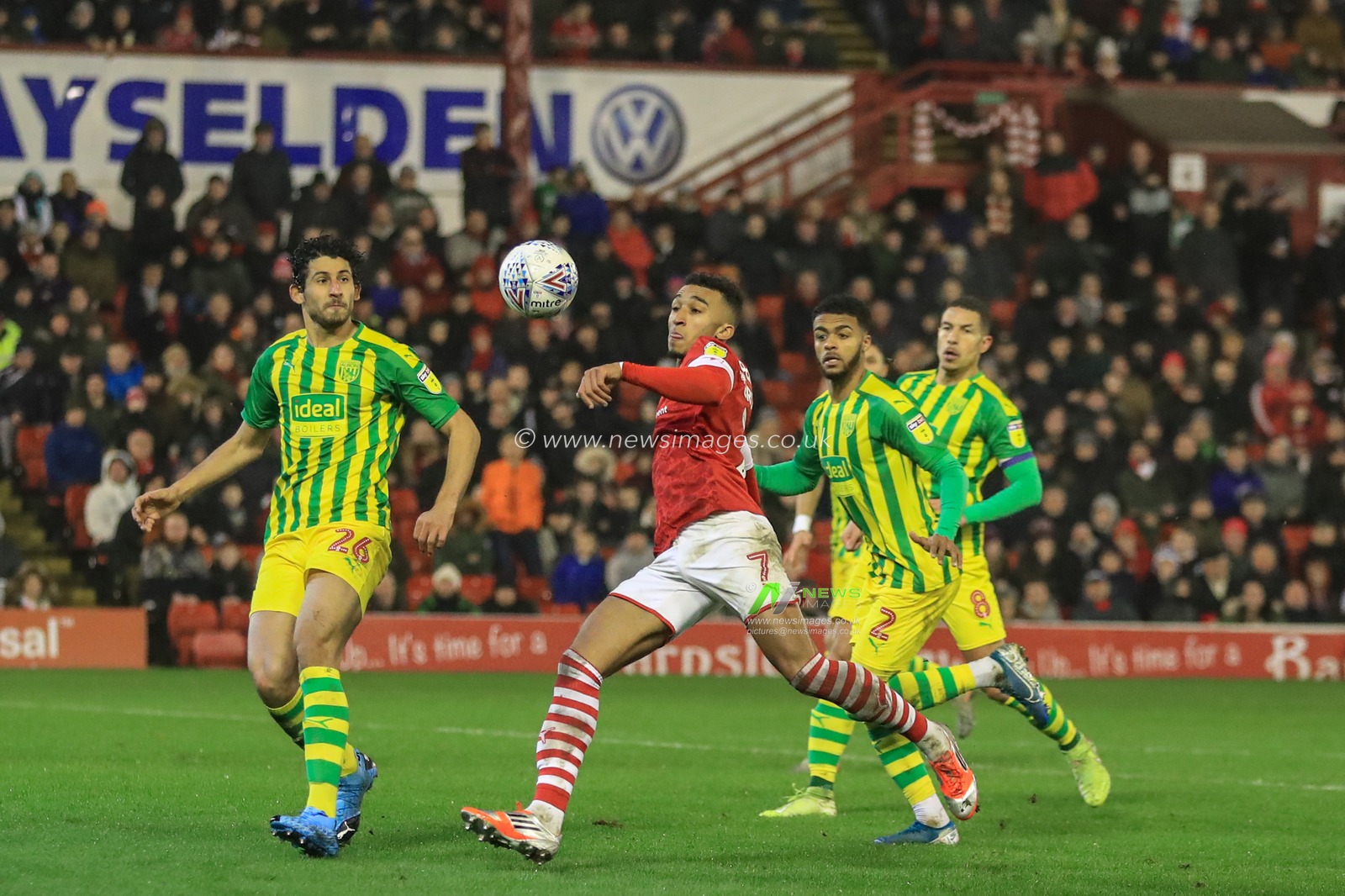 26th December 2019, Oakwell, Barnsley, England; Sky Bet Championship, Barnsley v West Bromwich Albion : Jacob Brown (7) of Barnsley in action during the game 

Credit: Mark Cosgrove/News Images