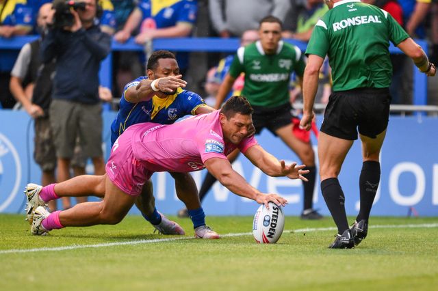 Betfred Super League Round 20 Warrington Wolves v Hull KR