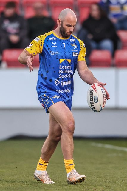 Lachlan Miller of Leeds Rhinos during pre-game warm up during the Betfred Super League match Salford Red Devils vs Leeds Rhinos at Salford Community Stadium, Eccles, United Kingdom, 10th April 2025

(Photo by Alfie Cosgrove/News Images)