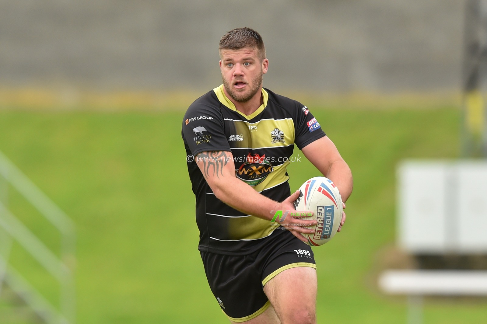 Warren Thompson of North Wales Crusadersin action during the game