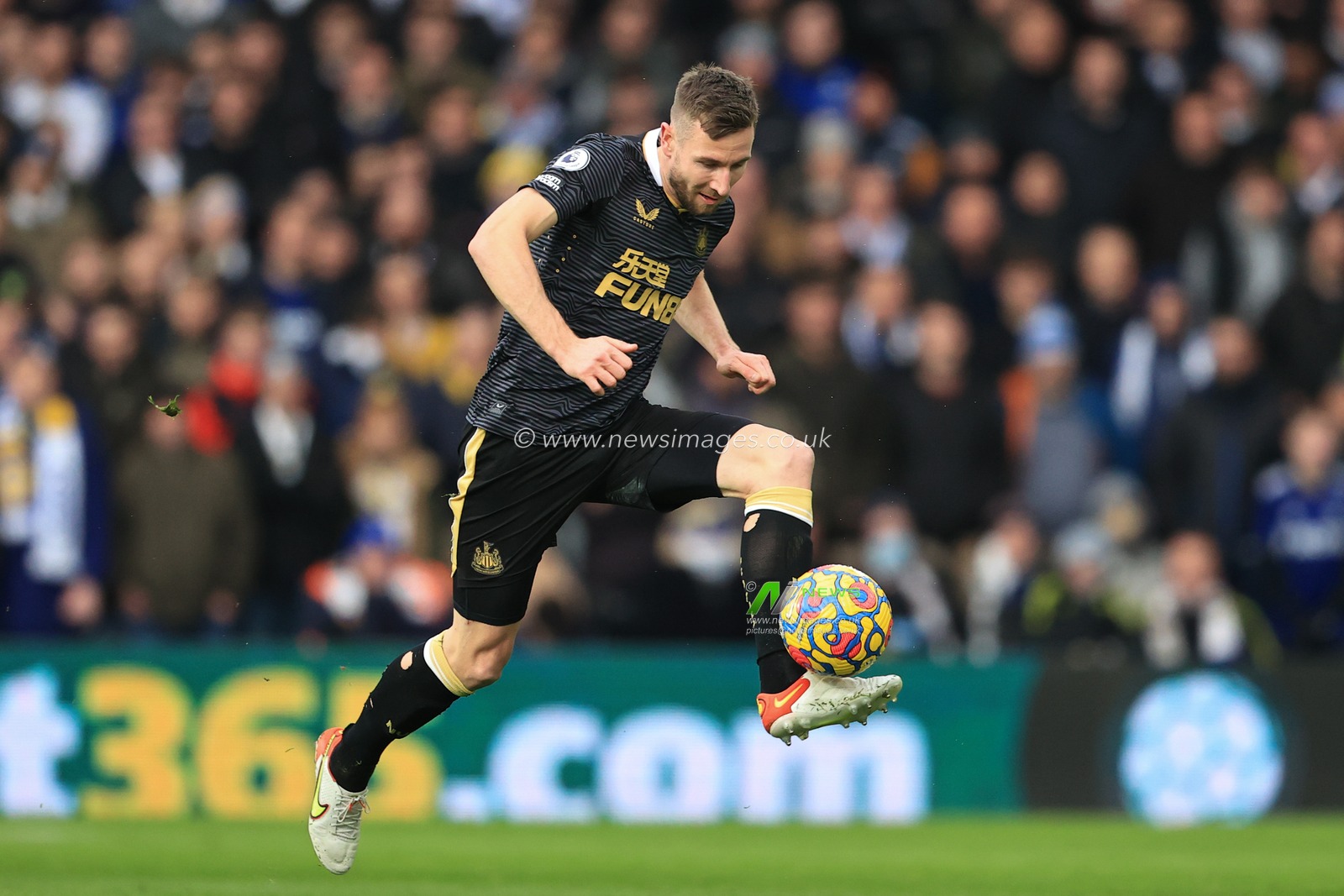 Paul Dummett #3 of Newcastle United controls the ball during the Premier League fixture Leeds United vs Newcastle United at Elland Road, Leeds, UK, 22nd January 2022
