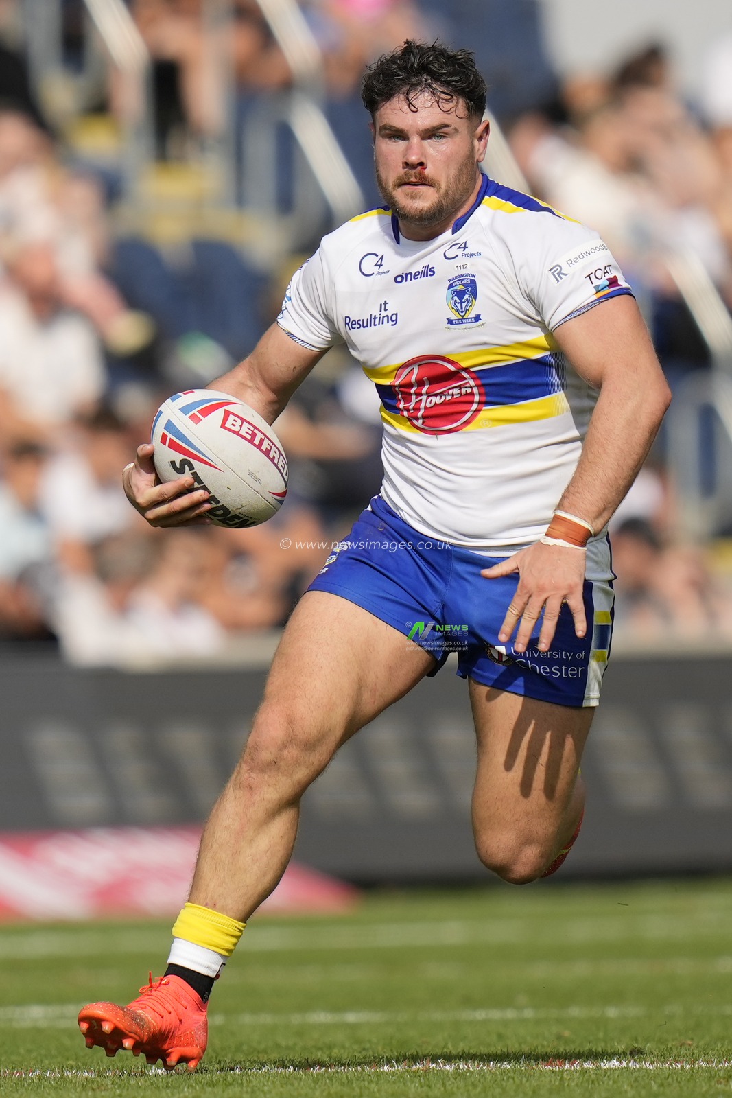 Joe Philbin #15 of Warrington Wolves during the Betfred Super League Round 22 match Leeds Rhinos vs Warrington Wolves at Headingley Stadium, Leeds, United Kingdom, 20th August 2023

(Photo by Steve Flynn/News Images)