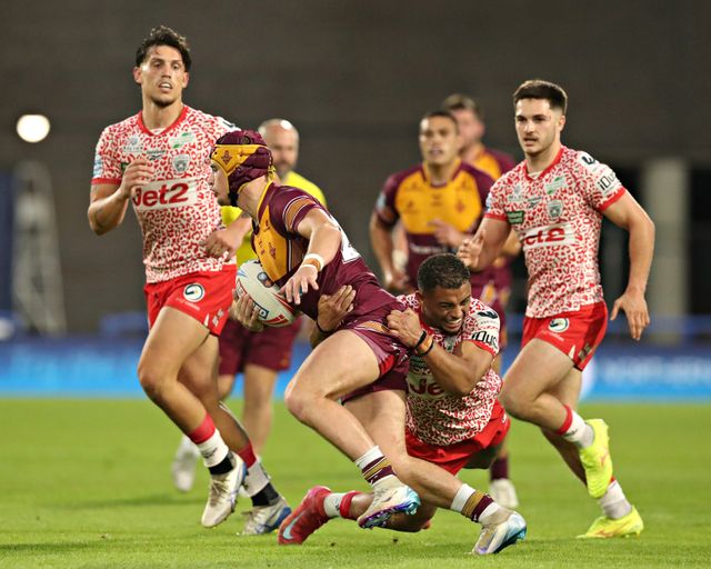 Betfred Super League Huddersfield Giants v Leigh Leopards
