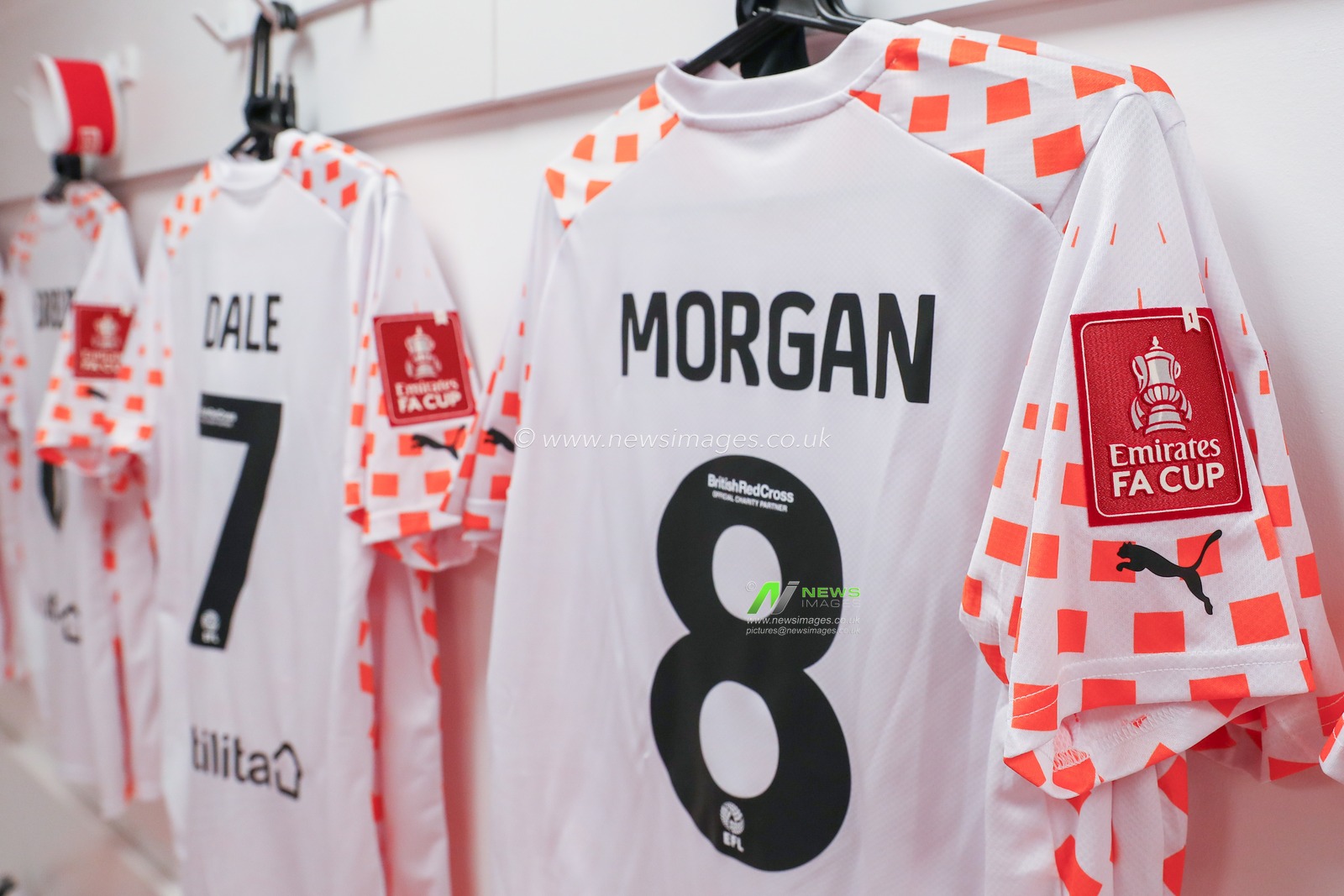 The Emirates FA Cup badge on the shirt of Albie Morgan of Blackpool ahead of the Emirates FA Cup Third Round match Nottingham Forest vs Blackpool at City Ground, Nottingham, United Kingdom, 7th January 2024

(Photo by Gareth Evans/News Images)