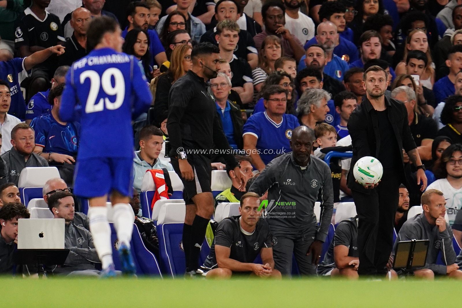 Jack Wilshere manager of Luton Town during the Carabao Cup round 2 match Chelsea vs Luton Town at Stamford Bridge, London, United Kingdom on 27 August 2026

(Photo by Harvey Murphy/News Images)