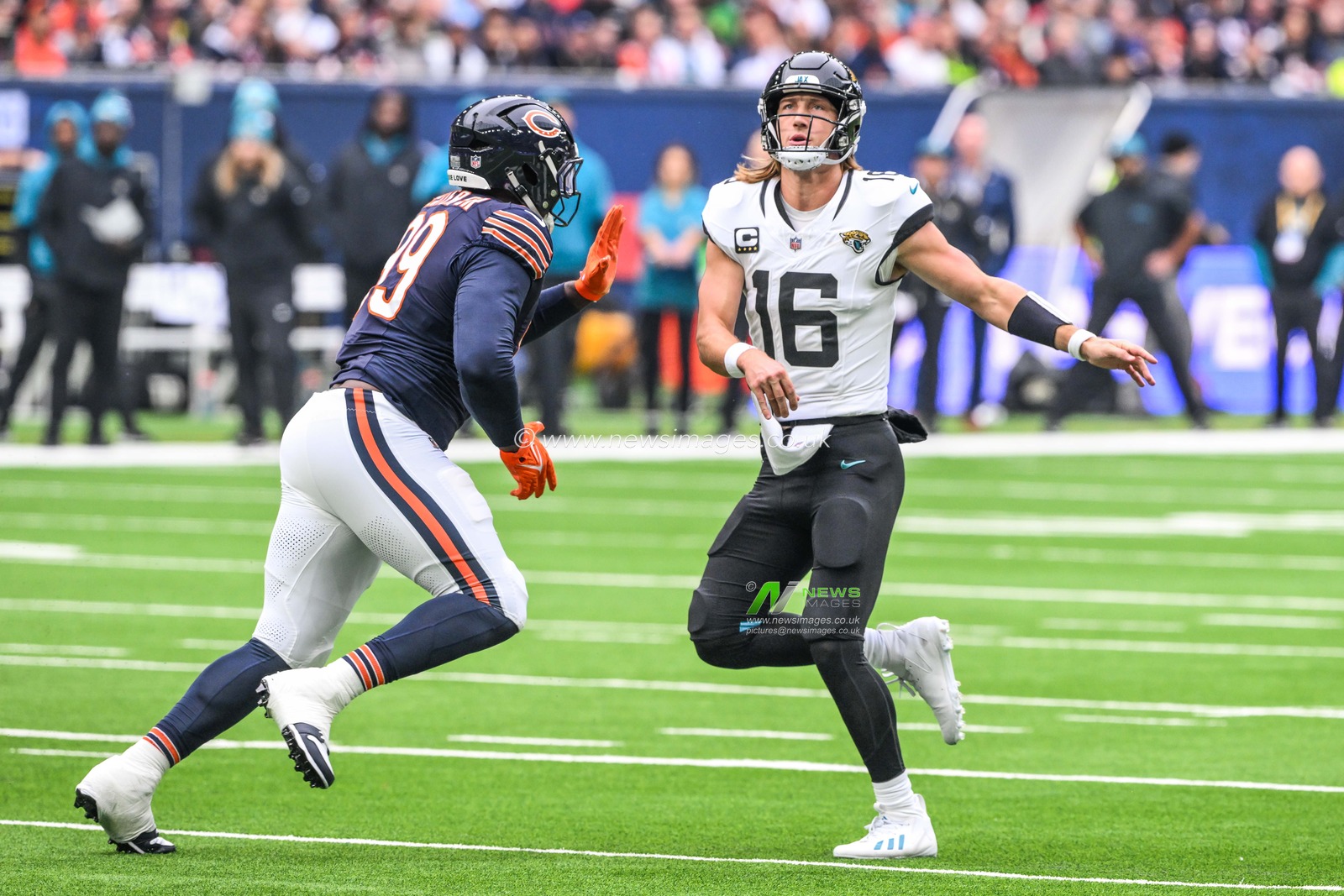 Trevor Lawrence of the Jacksonville Jaguars during the Week 6 match Chicago Bears vs Jacksonville Jaguars at Tottenham Hotspur Stadium, London, United Kingdom, 13th October 2024

(Photo by Craig Thomas/News Images)