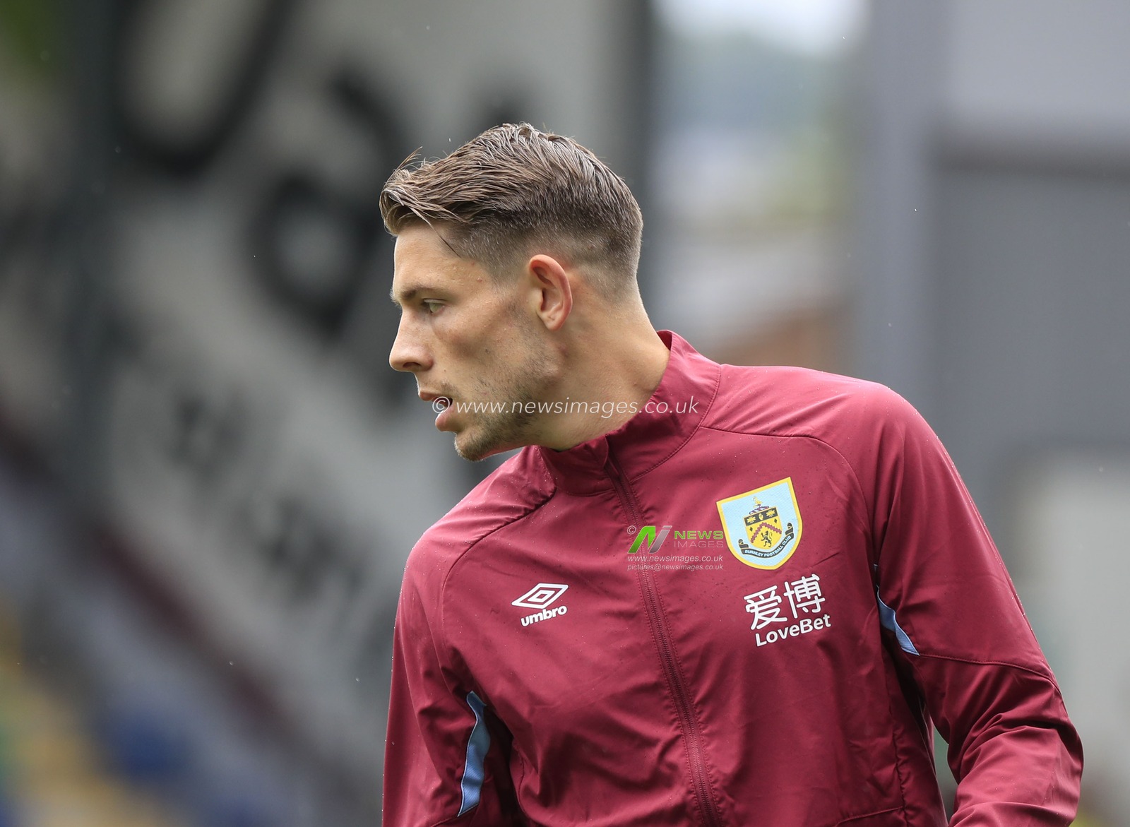 10th August 2019, Turf Moor, Burnley, England ; Premier League Football, Burnley vs Southampton : James Tarkowski (05) of Burnley warms up for the game

Credit: Conor Molloy/News Images

English Football League images are subject to DataCo Licence