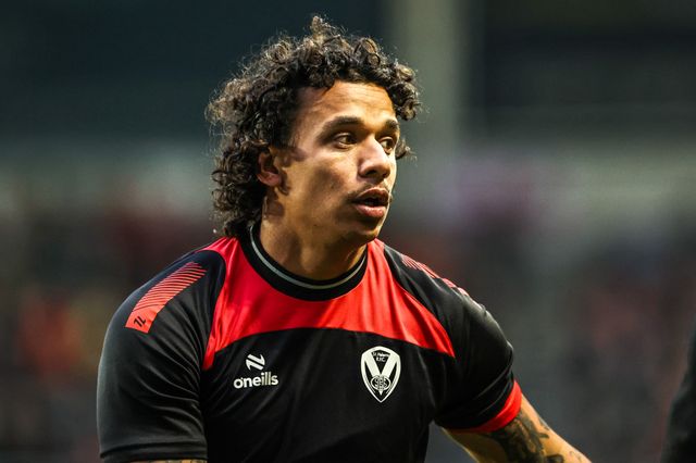 Tristan Sailor of St Helens in the pre-game warm up during the Betfred Super League round 4 match St Helens vs Bradford Bulls at The BrewDog Stadium, St Helens, United Kingdom on 07 March 2026

(Photo by Alfie Cosgrove/News Images)