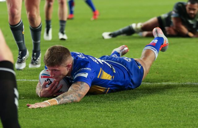 Betfred Super League Rugby Round 29 Leeds Rhinos vs Warrington Wolves