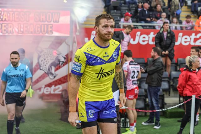 Marc Sneyd of Warrington Wolves during the Betfred Super League Round 20 Leigh Leopards vs Warrington Wolves at Leigh Sports Village, Leigh, United Kingdom, 1st August 2025

(Photo by Mark Cosgrove/News Images)