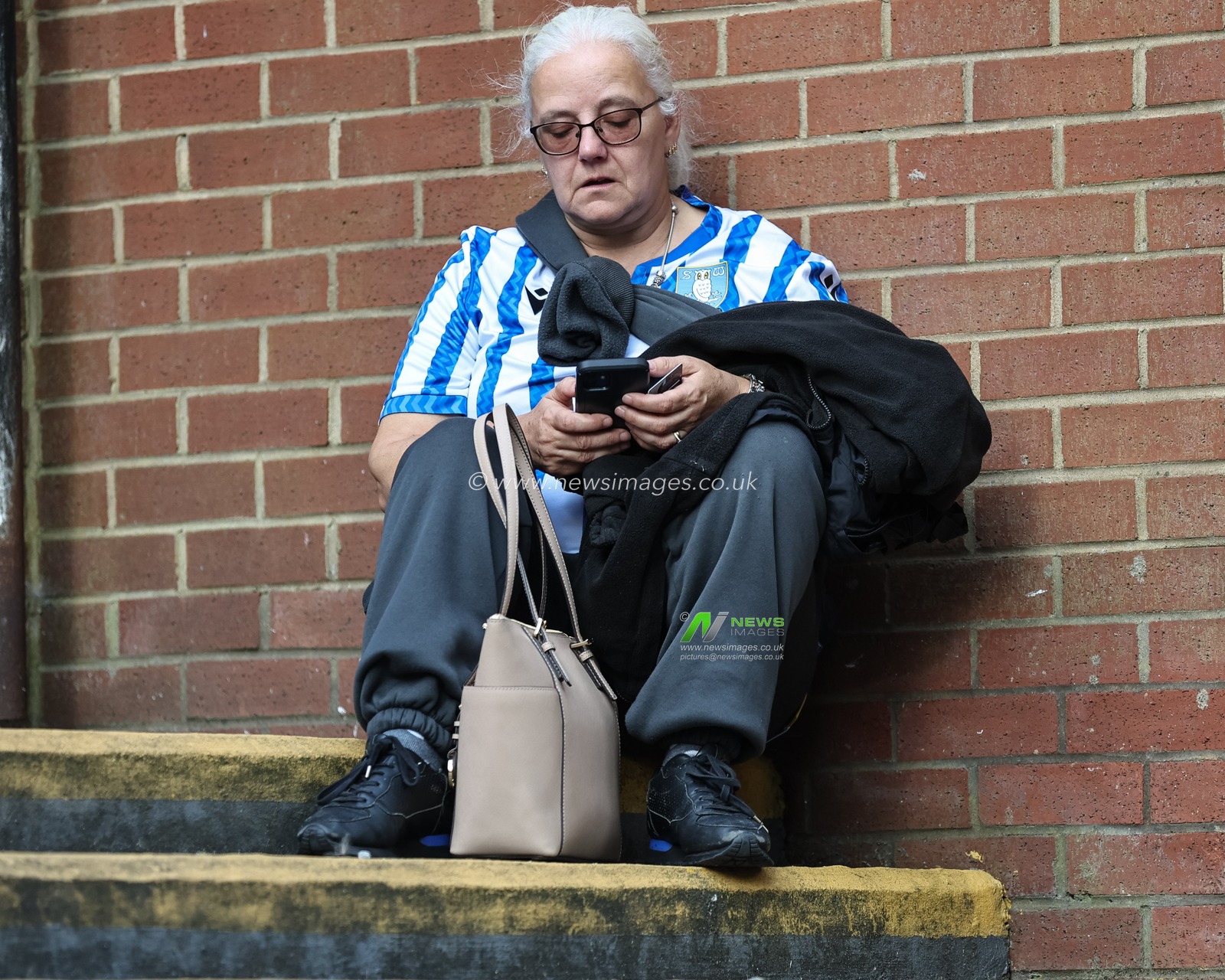 Sheffield Wednesday fans arrive during the Sky Bet Championship match Sheffield Wednesday vs Leeds United at Hillsborough, Sheffield, United Kingdom, 23rd August 2024

(Photo by Mark Cosgrove/News Images)