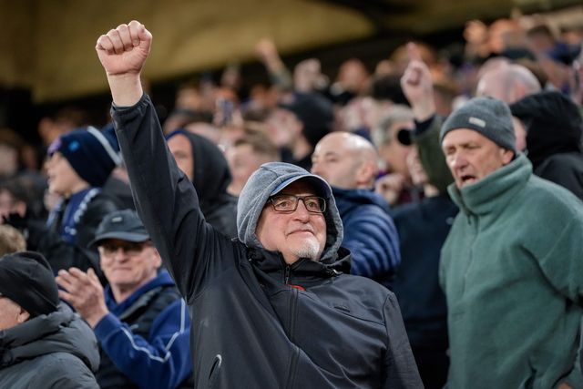 Blackburn fans celebrates Ryoya Morishita of Blackburn Rovers scoring to make it  0-3 goal to make it  during the Sky Bet Championship match Sheffield United vs Blackburn Rovers at Bramall Lane, Sheffield, United Kingdom on 22 April 2026

(Photo by Maynard Manyowa/News Images)