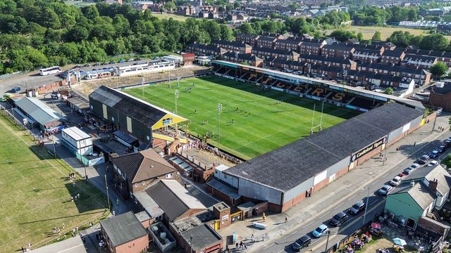 Betfred Super League round 15 Castleford Tigers v Hull KR