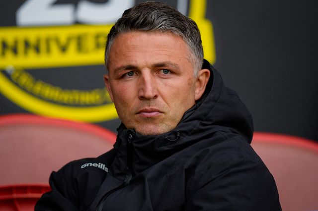  Warrington Wolves manager Sam Burgess looks on during the Betfred Super League round 14 match St Helens vs Warrington Wolves at The BrewDog Stadium, St Helens, United Kingdom on 11 June 2026

(Photo by Maynard Manyowa/News Images)