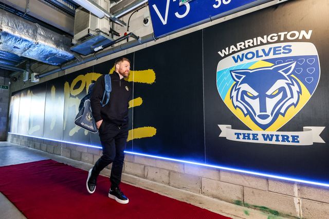 Joe Philbin of Warrington Wolves arrives during the Betfred Super League Round 3 match Warrington Wolves vs Wakefield Trinity at The Halliwell Jones Stadium, Warrington, United Kingdom on 28 February 2026

(Photo by Alfie Cosgrove/News Images)