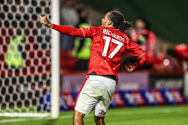 Amani Richards of Barnsley celebrates the win during the Sky Bet League One match Barnsley vs Blackpool at Oakwell, Barnsley, United Kingdom on 02 September 2026

(Photo by Alfie Cosgrove/News Images)