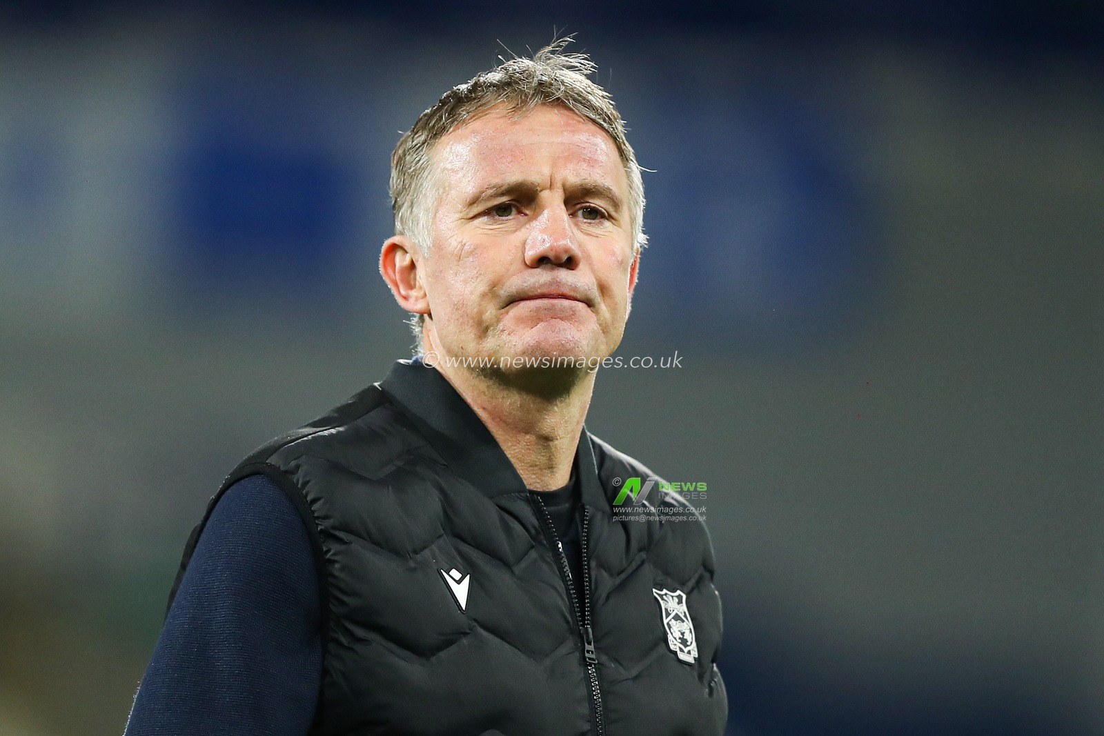 Phil Parkinson manager of Wrexham ahead of the Sky Bet League 1 match Huddersfield Town vs Wrexham at John Smith's Stadium, Huddersfield, United Kingdom, 4th March 2025

(Photo by Jorge Horsted/News Images)