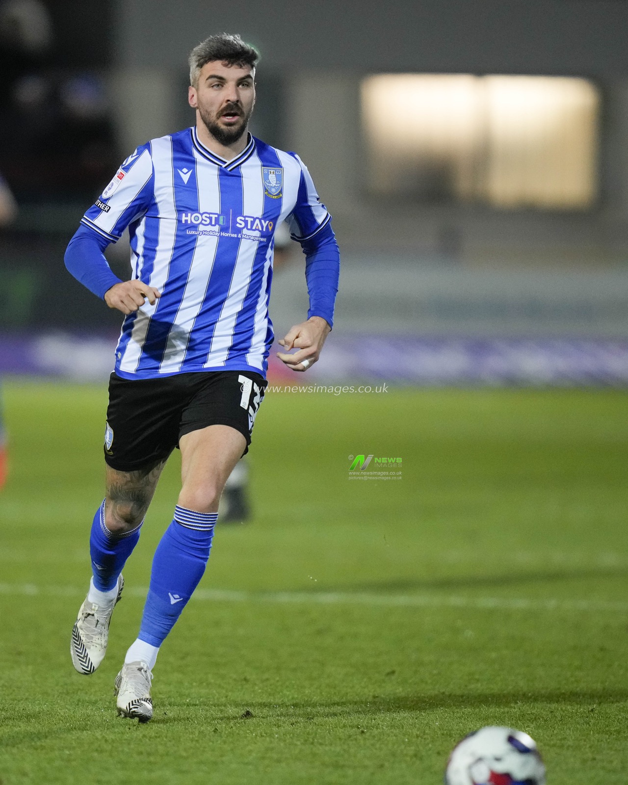 Callum Paterson #13 of Sheffield Wednesday during the Sky Bet League 1 match Fleetwood Town vs Sheffield Wednesday at Highbury Stadium, Fleetwood, United Kingdom, 26th December 2022

(Photo by Steve Flynn/News Images)