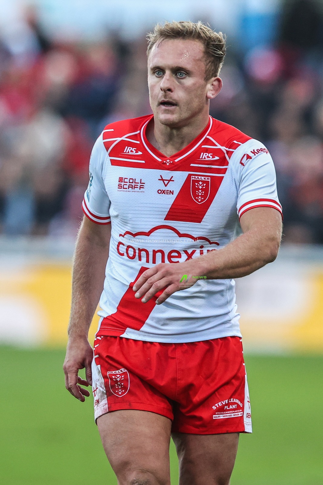 Jez Litten of Hull KR during the Betfred Super League Semi Final 2 match Hull KR vs St Helens at Sewell Group Craven Park, Kingston upon Hull, United Kingdom, 3rd October 2025

(Photo by Alfie Cosgrove/News Images)